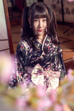 老师脱丝袜自慰白浆流出来_全集无删减版高清免费观看